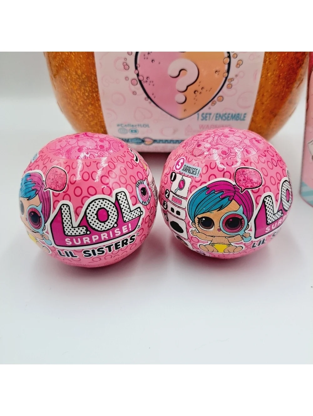 L.O.L. Surprise! Bubbly Surprise & Eye Spy Little Sister Limited Edition Bundle